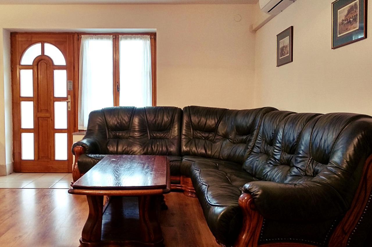 Villa Teleki Exteriör bild