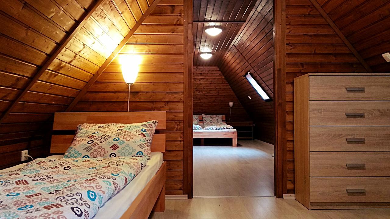 Villa Teleki Exteriör bild